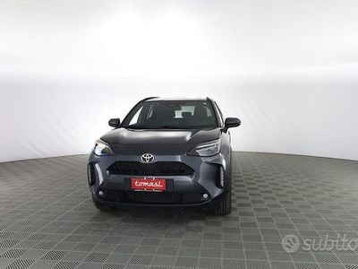 Usata Toyota Yaris Hybrid Trend 92 CV (67 kW) 2025 Dark grey