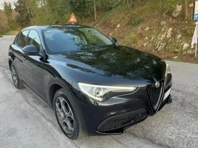 Usata Alfa Romeo Stelvio 190 CV (139 kW) 2021 Bianco SUV