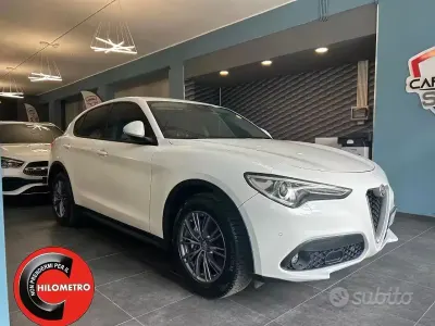 Usata Alfa Romeo Stelvio Super 179 CV (131 kW) 2018 Bianco SUV