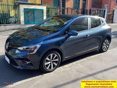 Usata Renault Clio V Intens 91 CV (66 kW) 2021 Blu/azzurro Berlina