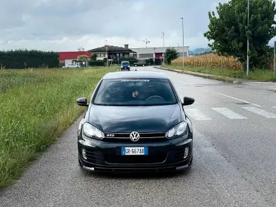Usata VW Golf VIII 170 CV (125 kW) 2023 Bluazzurro Berlina