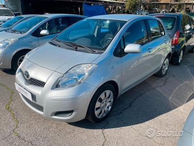 usata Toyota Yaris 1.4 DIESEL 2010