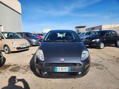 Usata Fiat Punto Street 77 CV (56 kW) 2015 Grigio Utilitaria