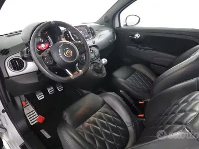Usata Abarth 595C Turismo 165 CV (121 kW) 2021 Grigio Cabrio