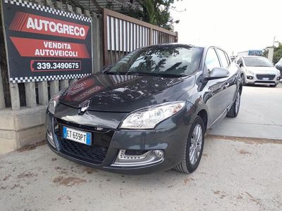 Usado Renault Mégane GT GT 110 CV (80 kW) 2013 Gris Coupe