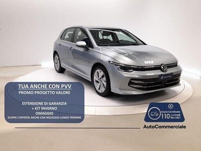 Usata VW Golf VIII Style 150 CV (110 kW) 2025 Argento Utilitaria