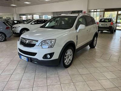 Usata Opel Antara Cosmo 167 CV (122 kW) 2011 Bianco SUV