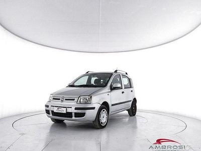 Usata Fiat Panda Active 59 CV (43 kW) 2010 Grigio Utilitaria