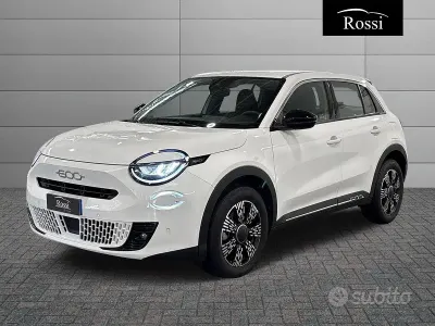 Usata Fiat 600 Pop 136 CV (100 kW) 2025 Bianco SUV