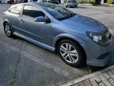 Usata Opel Astra 125 CV (91 kW) 2008 Grigio Berlina
