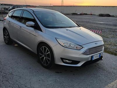 Usata Ford Focus 120 CV (88 kW) 2015 Berlina