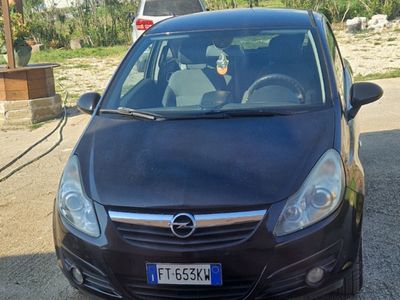Usata Opel Corsa 90 CV (66 kW) 2009 Nero Utilitaria