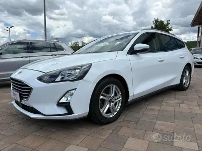 Usata Ford Focus 120 CV (88 kW) 2020 Bianco Station wagon