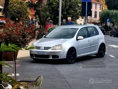 Usata VW Golf IV 105 CV (77 kW) 2006 Grigio Berlina