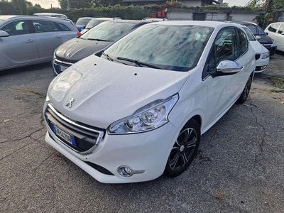 Usata Peugeot 208 Allure 68 CV (50 kW) 2012 Other Utilitaria