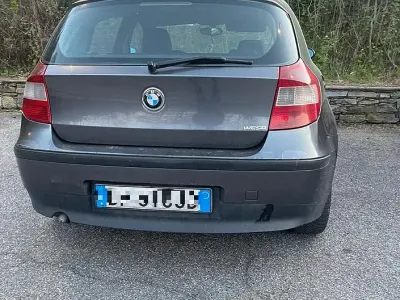 Usata BMW 118 143 CV (105 kW) 2007 Grigio Utilitaria