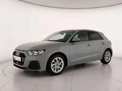 Usata Audi A1 Sportback Business 116 CV (85 kW) 2025 Grigio freccia perla Utilitaria