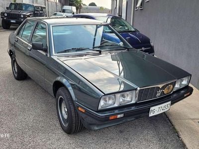 Usata Maserati 420 204 CV (150 kW) 1985 Verde Berlina
