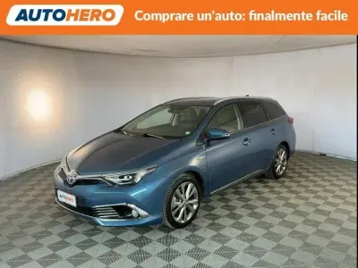 Usata Toyota Auris Touring Sports Lounge 99 CV (72 kW) 2018 Blu Station wagon