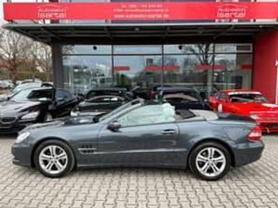 Usata Mercedes SL350 316 CV (232 kW) 2008 Grigio Cabrio