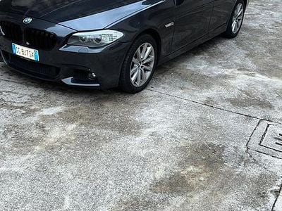 Usata BMW 530 Efficient Dynamics 258 CV (189 kW) 2012 Nero Station wagon
