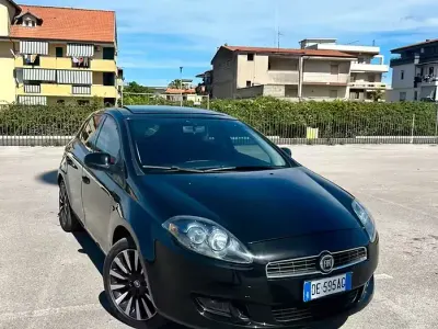 Usata Fiat Bravo Dynamic 90 CV (66 kW) 2007 Nero Utilitaria
