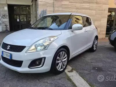 Usata Suzuki Swift 94 CV (69 kW) 2014 Bianco Utilitaria