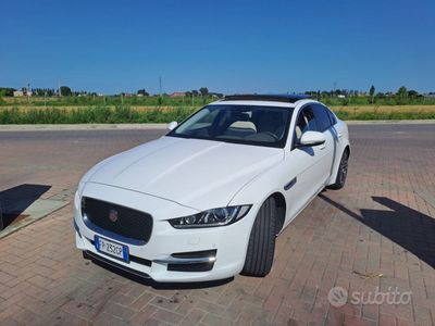 usata Jaguar XE XE 2.0 D 180 CV aut. Prestige Business Edition