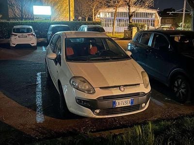 Usata Fiat Punto Evo Active 69 CV (50 kW) 2010 Bianco Utilitaria