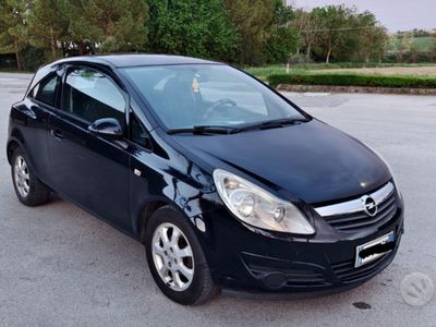 usata Opel Corsa metano