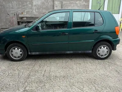 Occasion VW Polo 60 ch (44 kW) 1997 Vert Berline