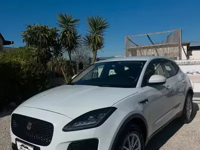 Occasion Jaguar E-Pace R-Dynamic 179 ch (131 kW) 2018 Blanc SUV