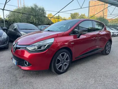 Usata Renault Clio IV 75 CV (55 kW) 2015 Rosso Berlina