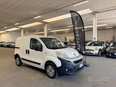 Usata Fiat Fiorino 80 CV (58 kW) 2018 Bianco Monovolume