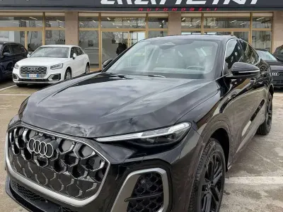 Nuova Audi Q5 S-line plus 204 CV (150 kW) 2026 Nero SUV