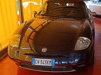 Usata Fiat Barchetta 131 CV (96 kW) 2005 Blu Cabrio