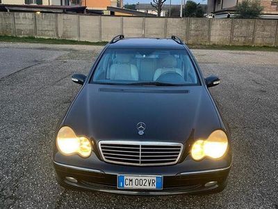 usata Mercedes C220 C 220 CDI Avantgarde