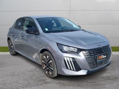 Usata Peugeot 208 Allure 100 CV (73 kW) 2024 Grigio pastello Utilitaria