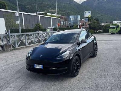Usata Tesla Model Y 152 kW (208 CV) 2023 SUV