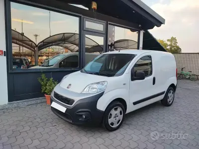 Usata Fiat Fiorino 95 CV (69 kW) 2020 Bianco Monovolume