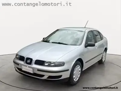 Usata Seat Toledo Stella 110 CV (80 kW) 2002 Grigio Berlina