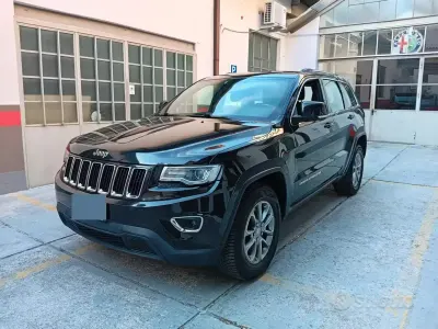 Usata Jeep Grand Cherokee Laredo 190 CV (139 kW) 2014 Nero SUV