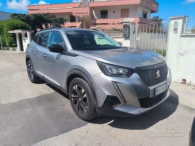Usata Peugeot 2008 Allure 110 CV (80 kW) 2022 Grigio SUV