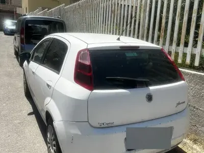 Usata Fiat Grande Punto 90 CV (66 kW) 2008 Bianco Utilitaria