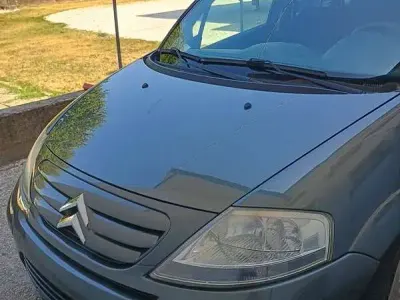 Usata Citroën C3 Elegance 60 CV (44 kW) 2009 Grigio Berlina