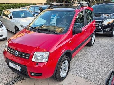 Occasion Fiat Panda 4x4 69 ch (50 kW) 2007 Rouge Citadine