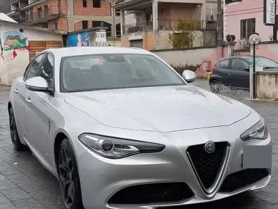 Brugt Alfa Romeo Giulia Executive 160 HK (117 kW) 2019 Sedan
