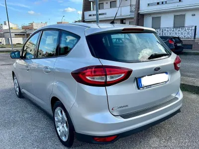 Usata Ford C-MAX 120 CV (88 kW) 2015 Grigio Monovolume