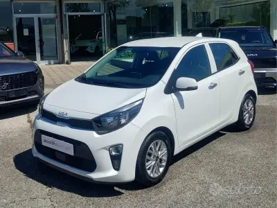 Usata Kia Picanto Comfort 67 CV (49 kW) 2022 Bianco Utilitaria