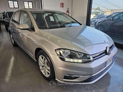 Usata VW Golf VII Executive 110 CV (80 kW) 2018 Argento Berlina